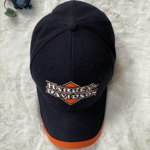 Harley Davidson Fitted Hat. SZ large. In Very good pre owned shape. Orange trim - Picture 2 of 9